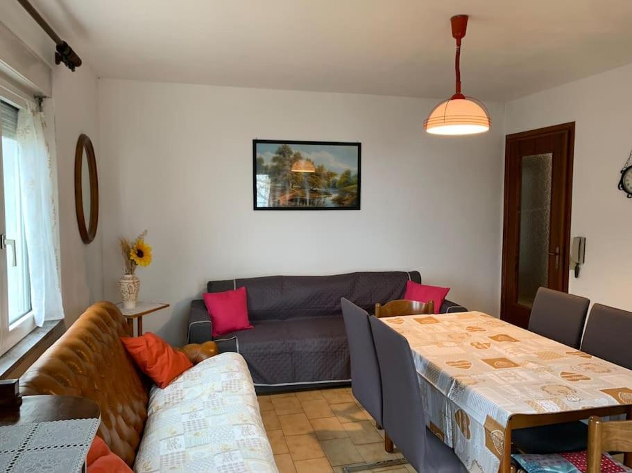 Casa Vacanza Leonardo Apartment Chambave Ngoại thất bức ảnh
